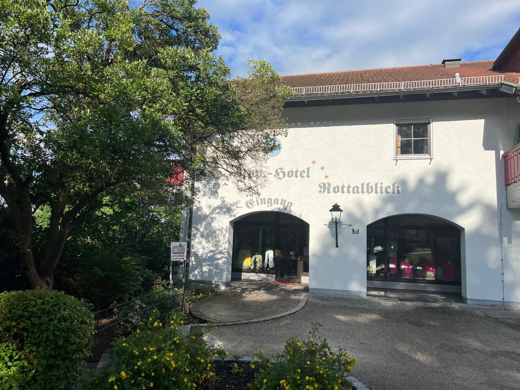 Appartement Mit Bademantelgang Zur Wohlfuehltherme 바트그리스바흐 외부 사진